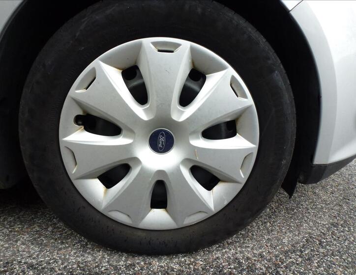 Ford Focus 40