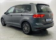 Volkswagen Touran 24