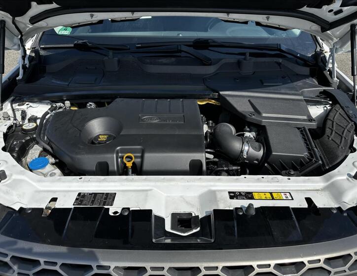 Land Rover Discovery Sport 23