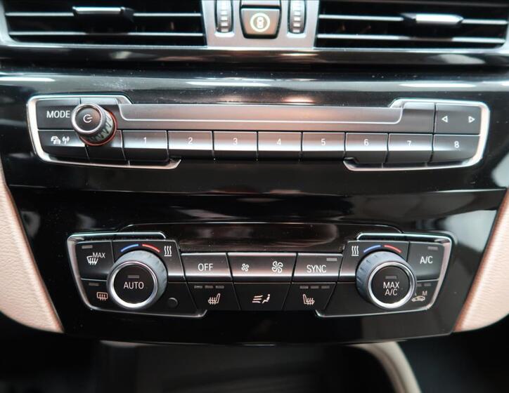 BMW X1 20