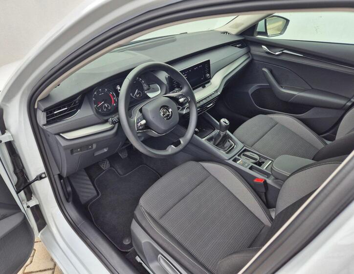 Škoda Octavia 13