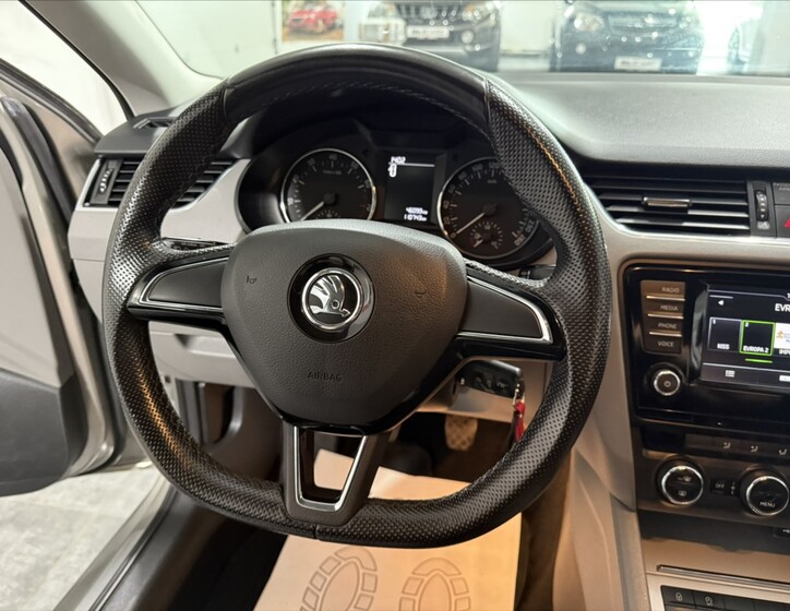 Škoda Octavia 8