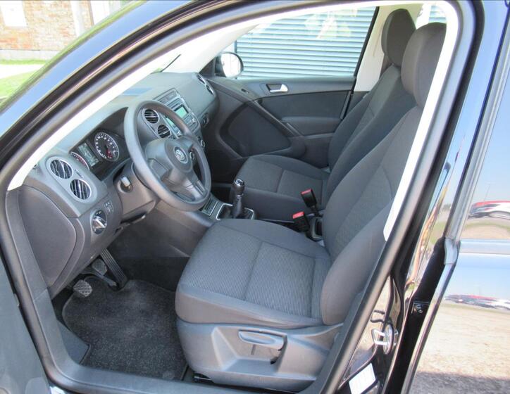 Volkswagen Tiguan 16