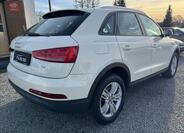 Audi Q3 7