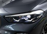BMW X5 8