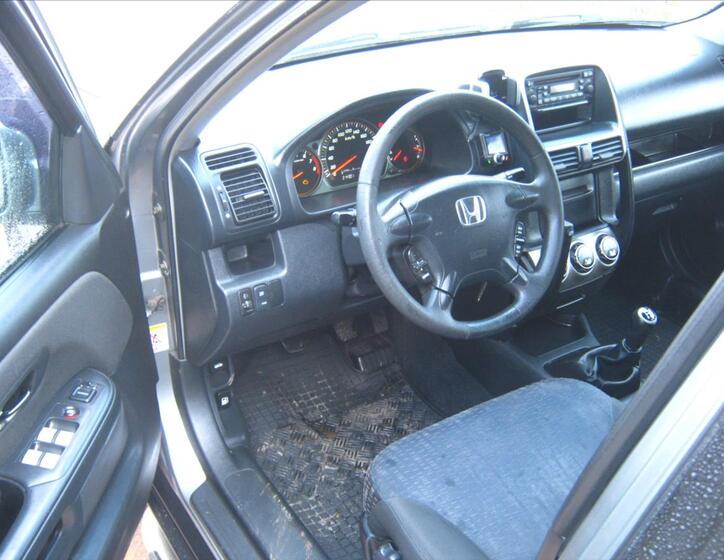 Honda CR-V 9