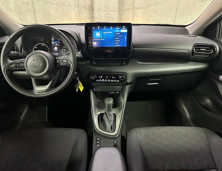 Toyota Yaris 17