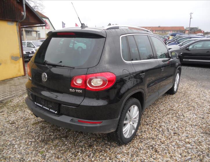 Volkswagen Tiguan 6