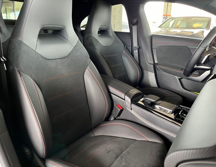 Mercedes-Benz CLA 21