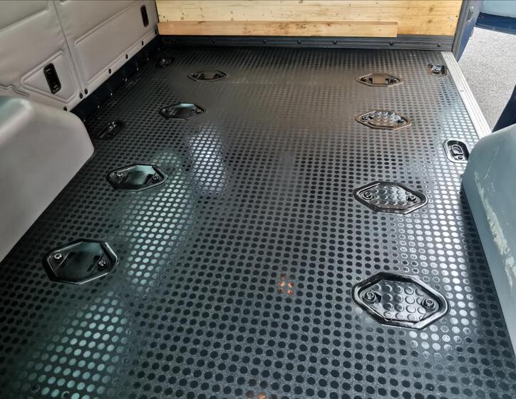 Ford Transit 13