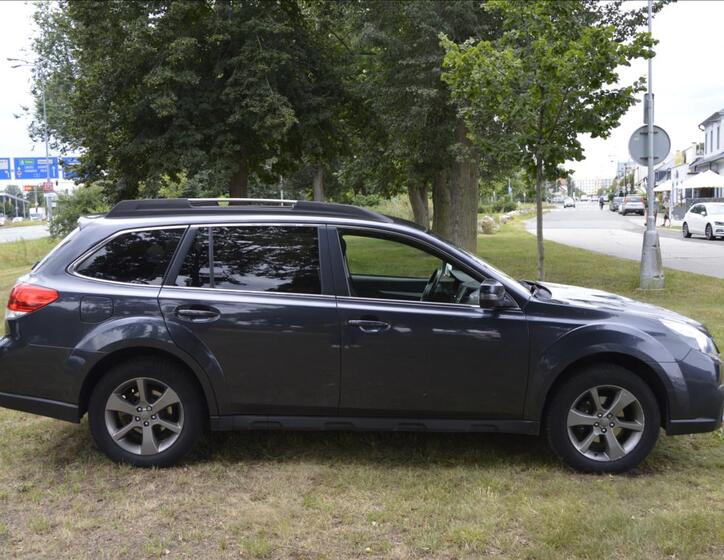 Subaru Outback 4