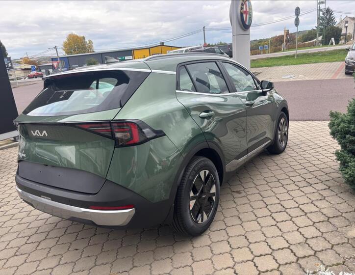 KIA Sportage 4