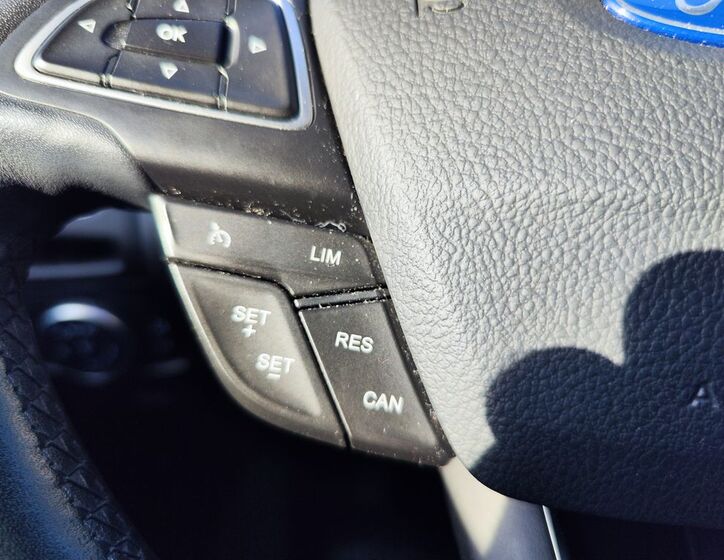 Ford Focus 21