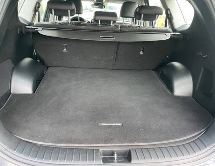Hyundai Santa Fe 6