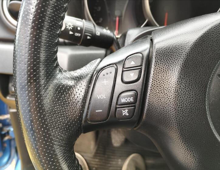 Mazda 3 12