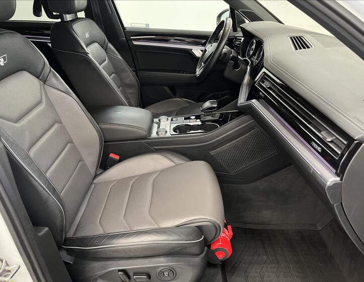 Volkswagen Touareg 23
