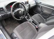 Volkswagen Golf 9
