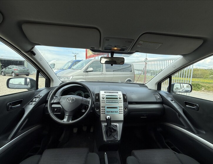 Toyota Corolla 18