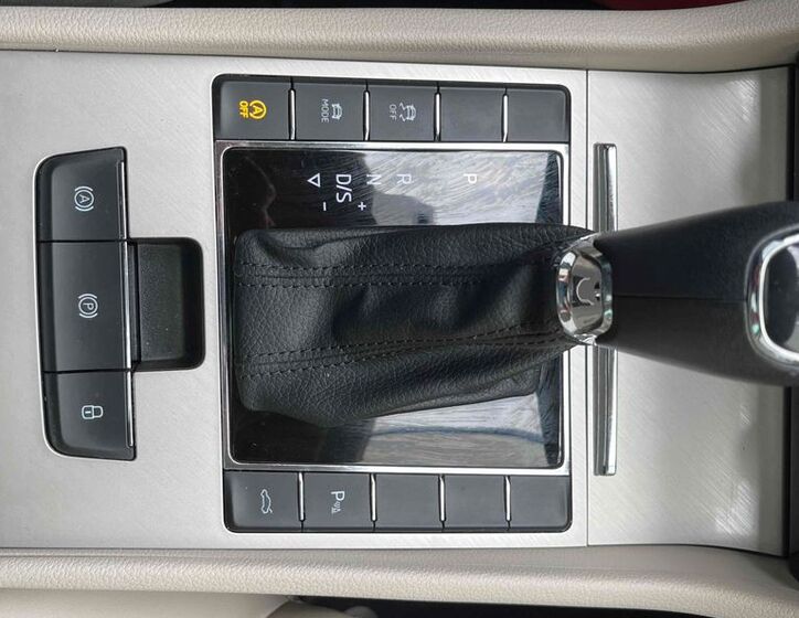 Škoda Superb 18