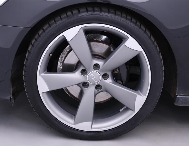 Audi A6 32