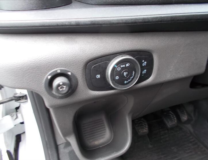 Ford Transit 26