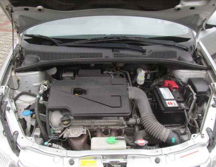 Suzuki SX4 12