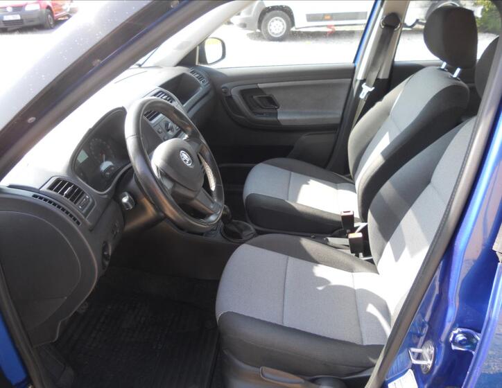 Škoda Fabia 12