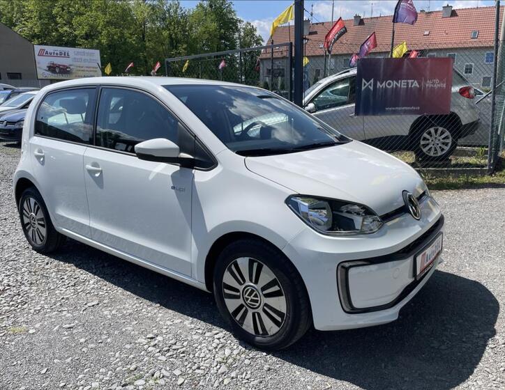 Volkswagen e-up! 8