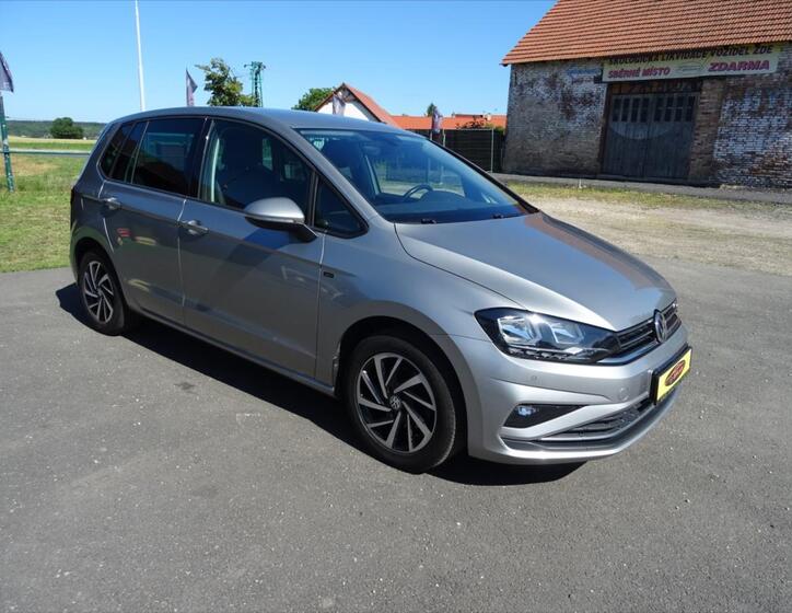 Volkswagen Golf Sportsvan 2