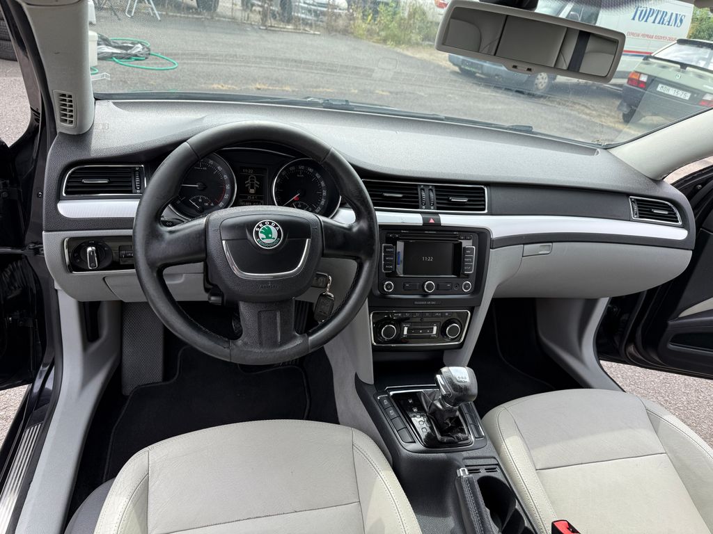 Škoda Superb
