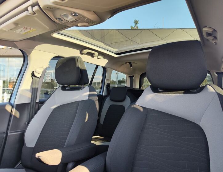 Citroën C4 Picasso 16