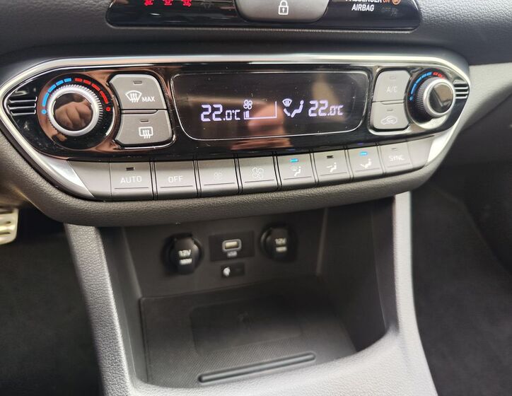 Hyundai i30 21