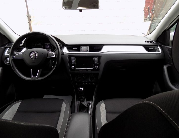 Škoda Rapid 19