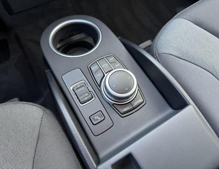 BMW i3 9
