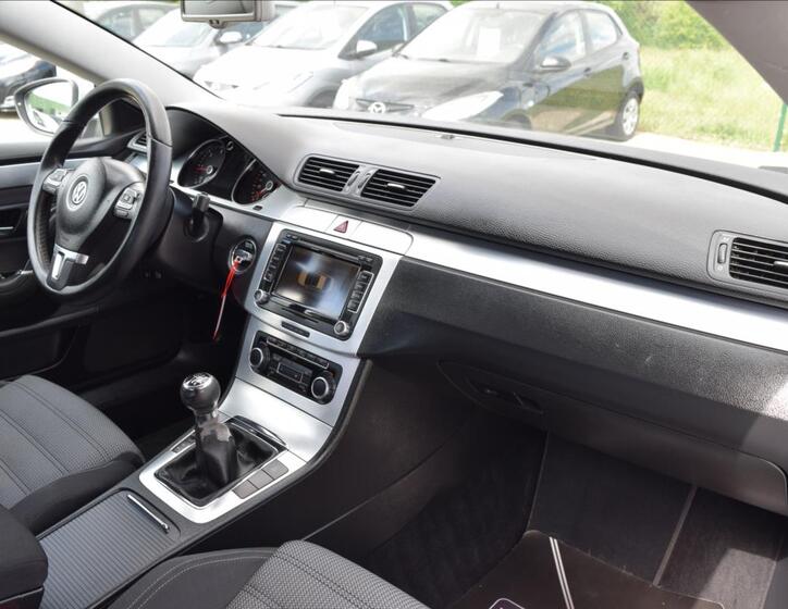 Volkswagen Passat CC 20