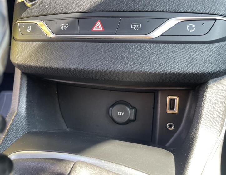 Peugeot 308 30