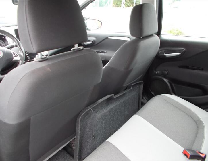 Fiat Grande Punto 16
