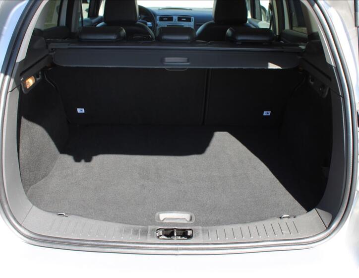 Ford Kuga 28