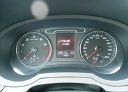Audi Q3 12