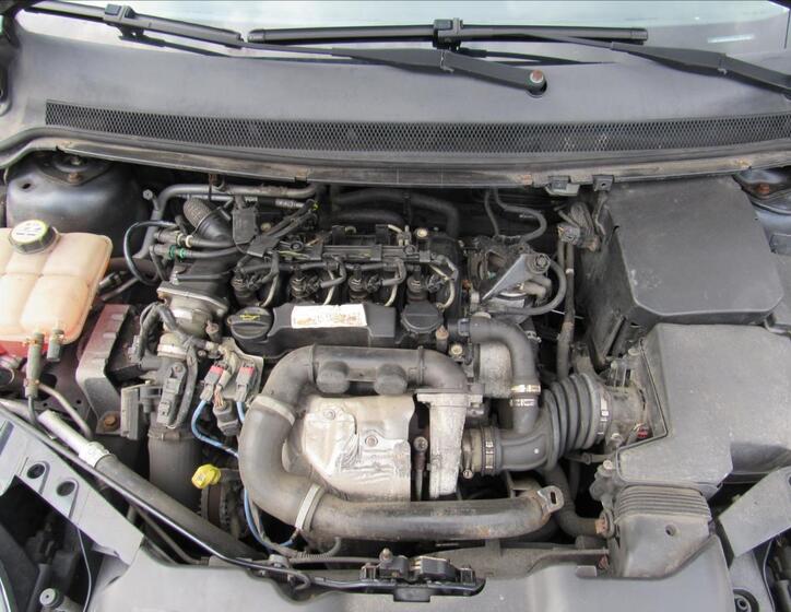 Ford Focus 24