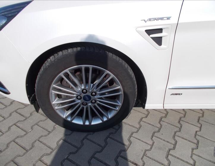 Ford S-MAX 5