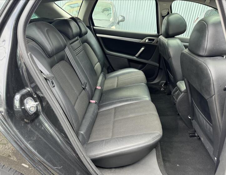 Peugeot 407 39