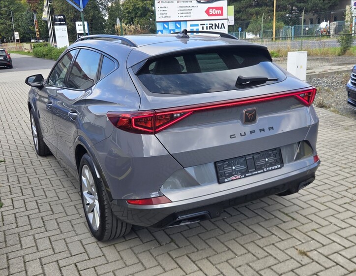 Cupra Formentor 2