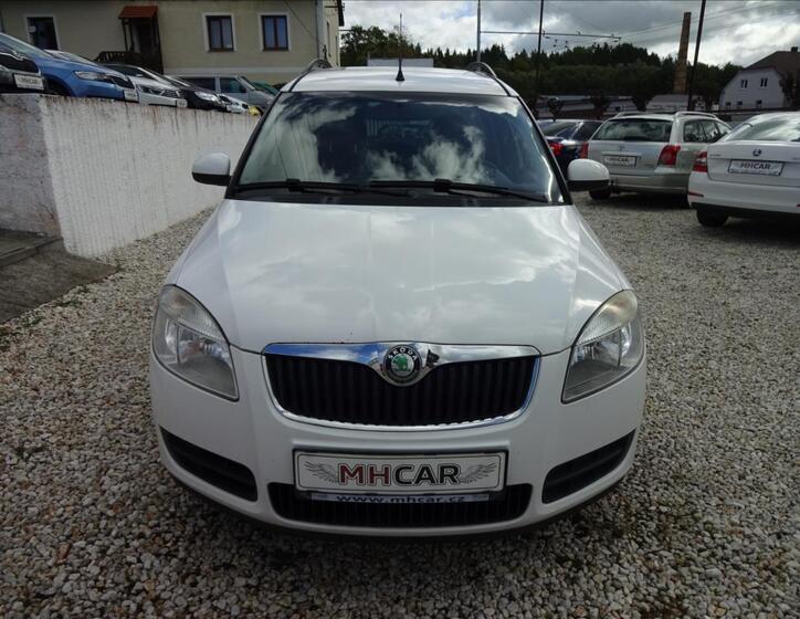 Škoda Roomster 2