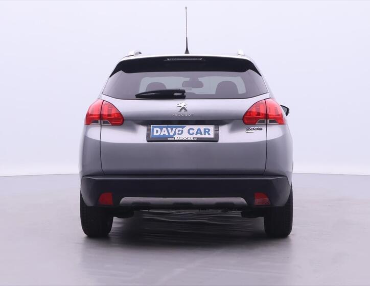 Peugeot 2008 6