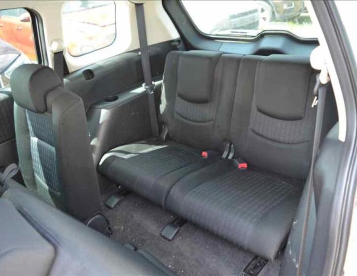 Mazda 5 18
