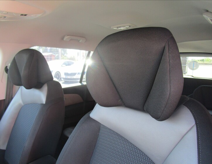 Citroën Grand C4 Picasso 13