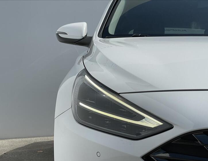Hyundai i30 20