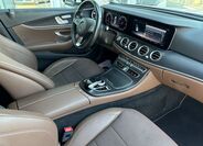 Mercedes-Benz Třídy E 12