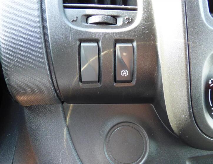 Renault Trafic 17